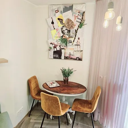 Modern With Full Kitchen And Bathroom In Kadriorg, Centre