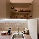 Apartman Modern With Full Kitchen And Bathroom In Kadriorg, Centre *