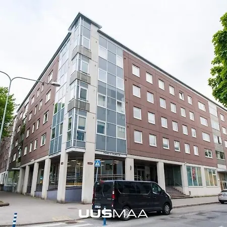 Modern With Full Kitchen And Bathroom In Kadriorg, Centre 塔林